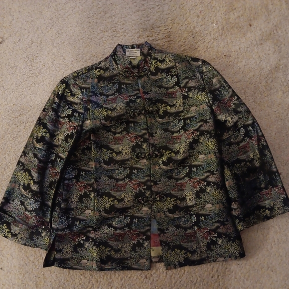 GORGEOUS VTG Royal House Chinatown San Francisco MEDIUM Silk Brocaded Jacket. - Picture 3 of 6